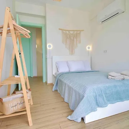 Denize 100 Metre Yakinlikta Plaj Evi 빌라 *